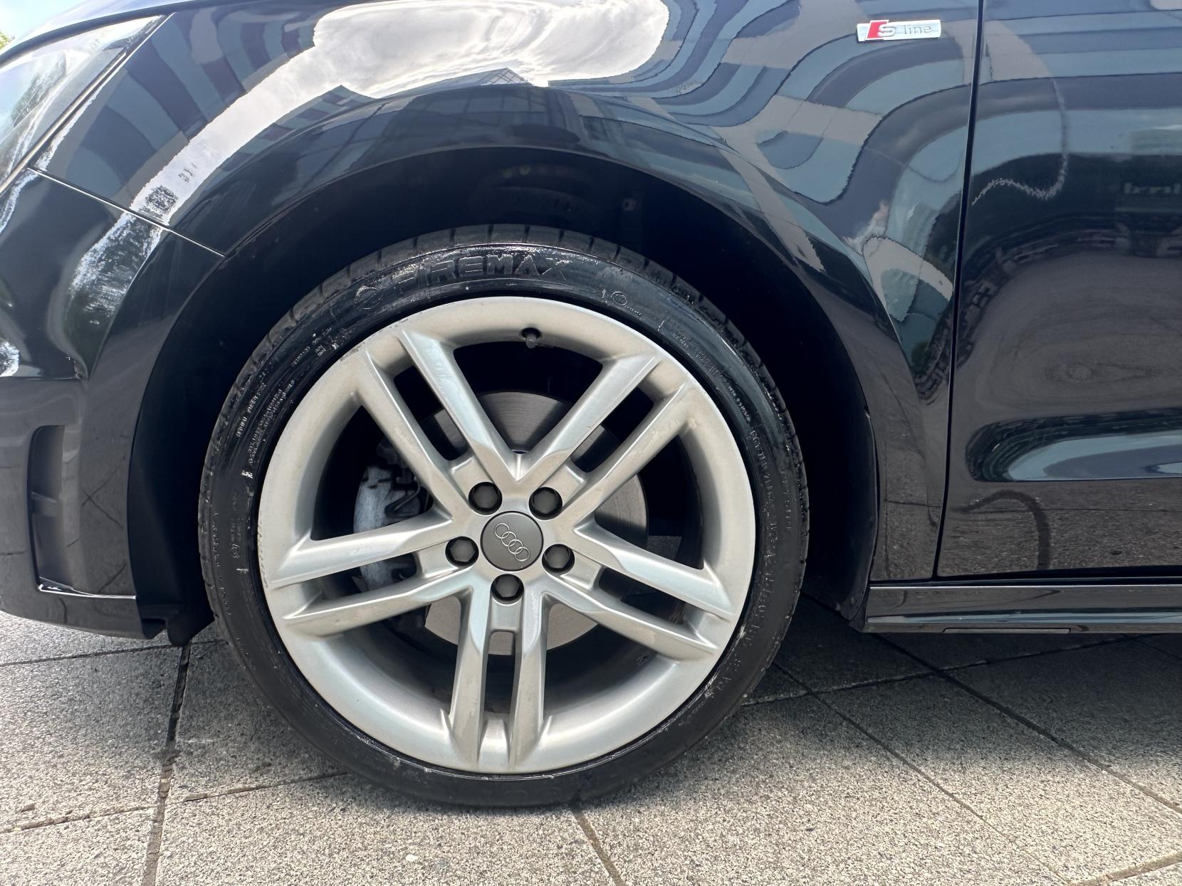 Audi A1 1.4 TFSI S line Sportback 5dr Petrol S Tronic Euro 5 (s/s) (122 ps)