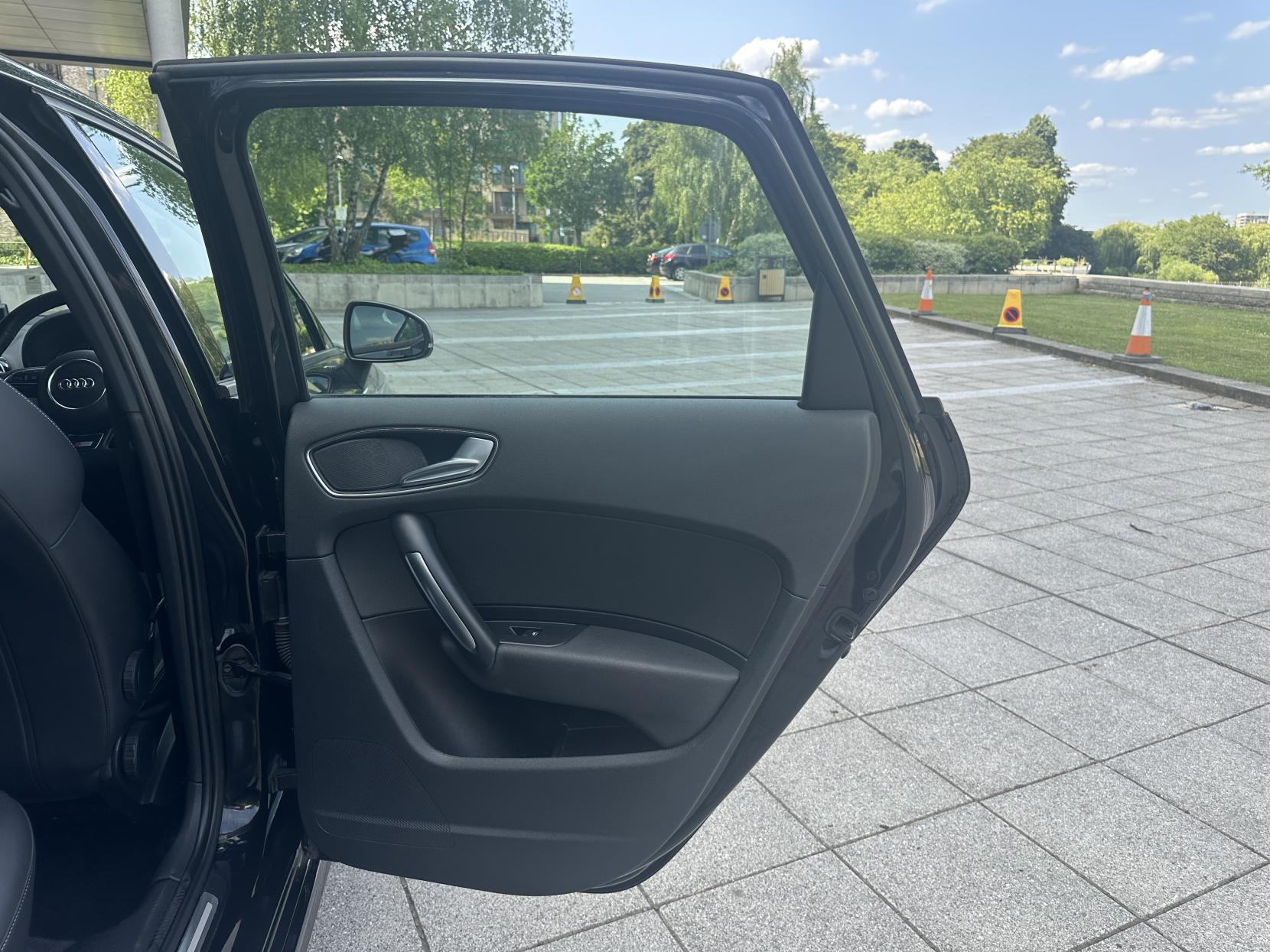 Audi A1 1.4 TFSI S line Sportback 5dr Petrol S Tronic Euro 5 (s/s) (122 ps)