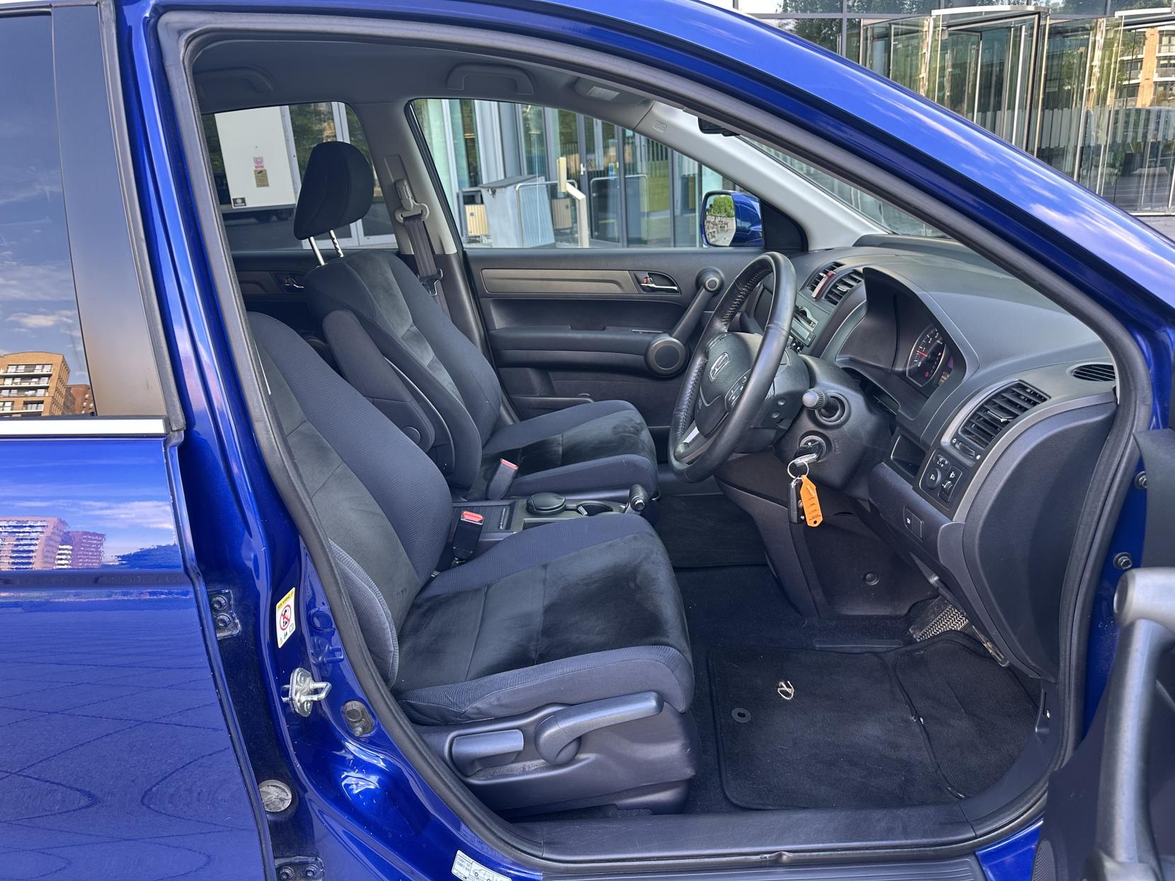 Honda CR-V 2.0 i-VTEC SE Plus SUV 5dr Petrol Auto 4WD Euro 5 (150 ps)