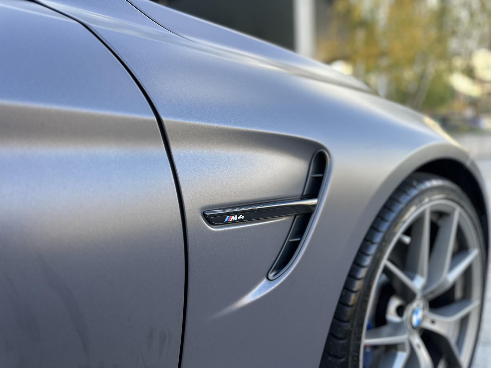 BMW M4 3.0 BiTurbo Coupe 2dr Petrol DCT Euro 6 (s/s) (431 ps)