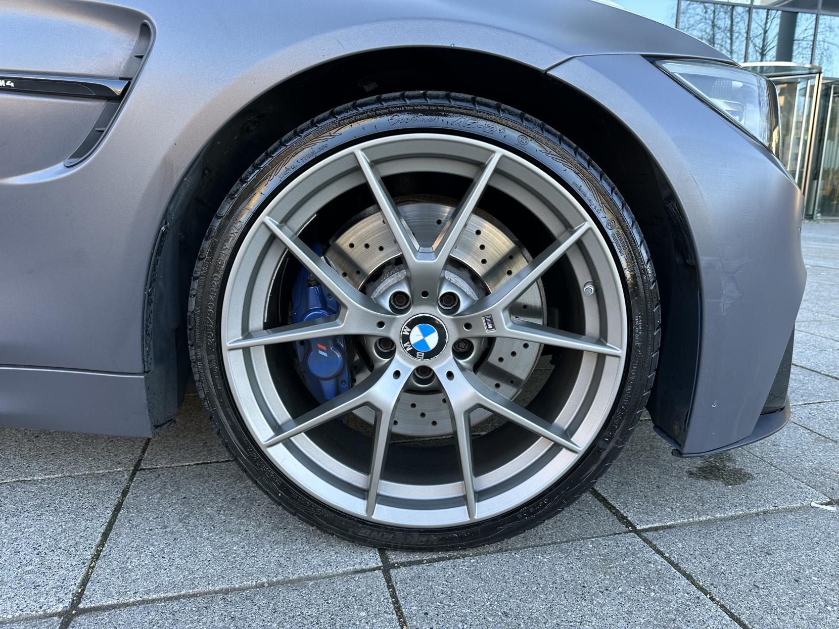 BMW M4 3.0 BiTurbo Coupe 2dr Petrol DCT Euro 6 (s/s) (431 ps)
