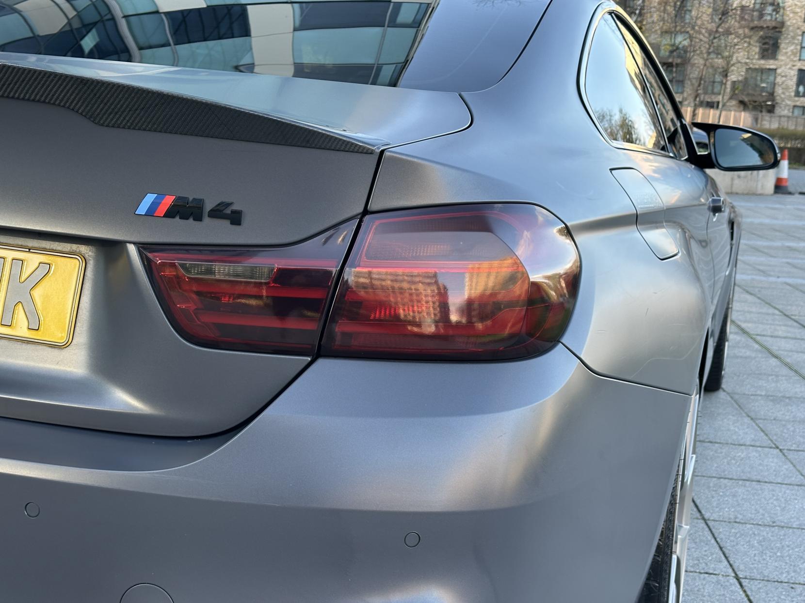 BMW M4 3.0 BiTurbo Coupe 2dr Petrol DCT Euro 6 (s/s) (431 ps)