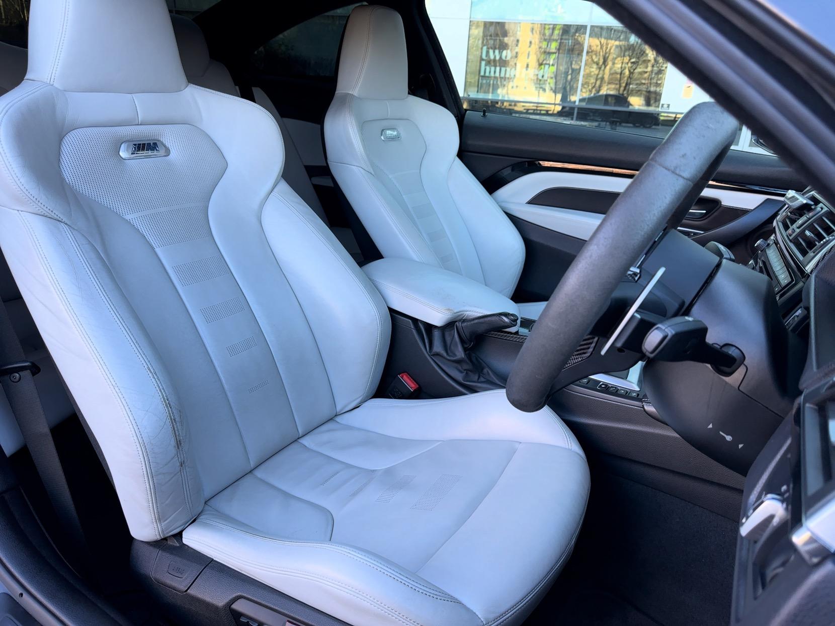 BMW M4 3.0 BiTurbo Coupe 2dr Petrol DCT Euro 6 (s/s) (431 ps)