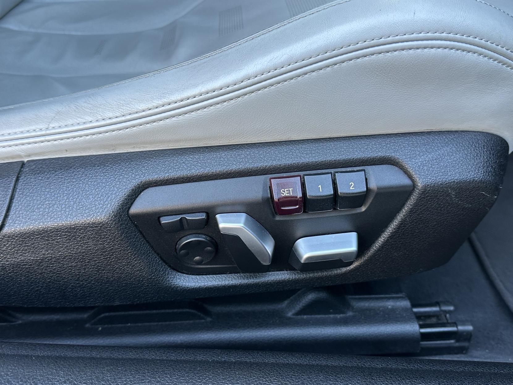 BMW M4 3.0 BiTurbo Coupe 2dr Petrol DCT Euro 6 (s/s) (431 ps)