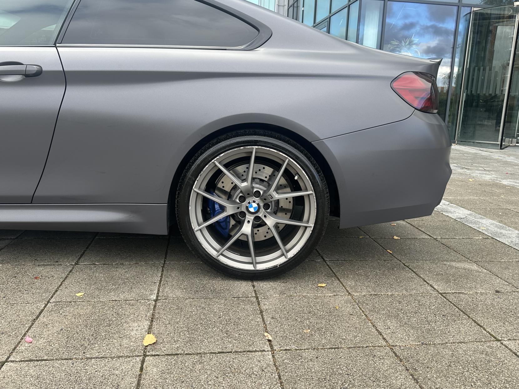 BMW M4 3.0 BiTurbo Coupe 2dr Petrol DCT Euro 6 (s/s) (431 ps)