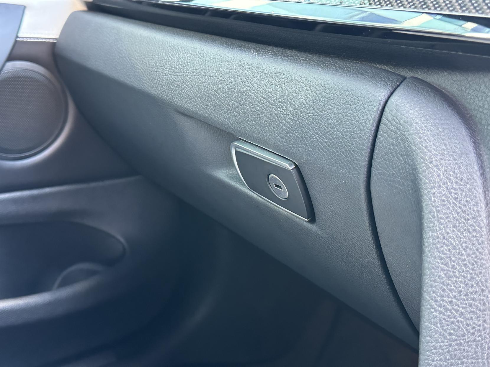 BMW M4 3.0 BiTurbo Coupe 2dr Petrol DCT Euro 6 (s/s) (431 ps)