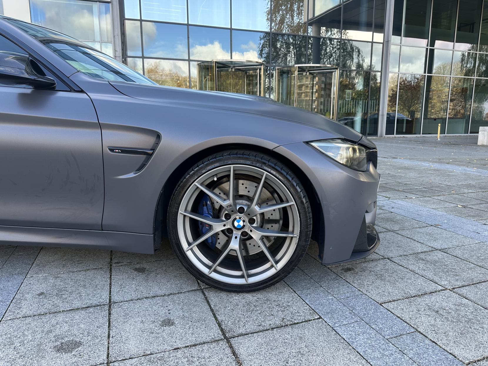 BMW M4 3.0 BiTurbo Coupe 2dr Petrol DCT Euro 6 (s/s) (431 ps)