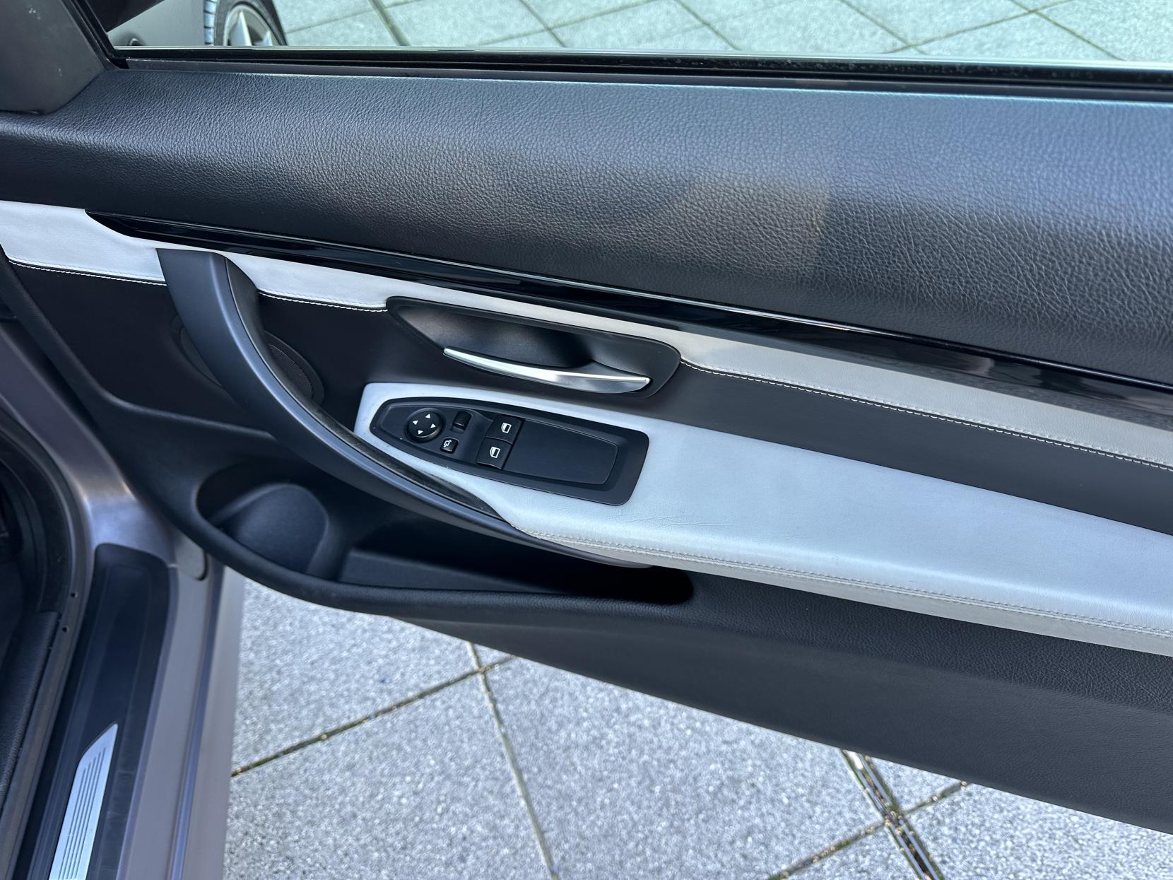 BMW M4 3.0 BiTurbo Coupe 2dr Petrol DCT Euro 6 (s/s) (431 ps)