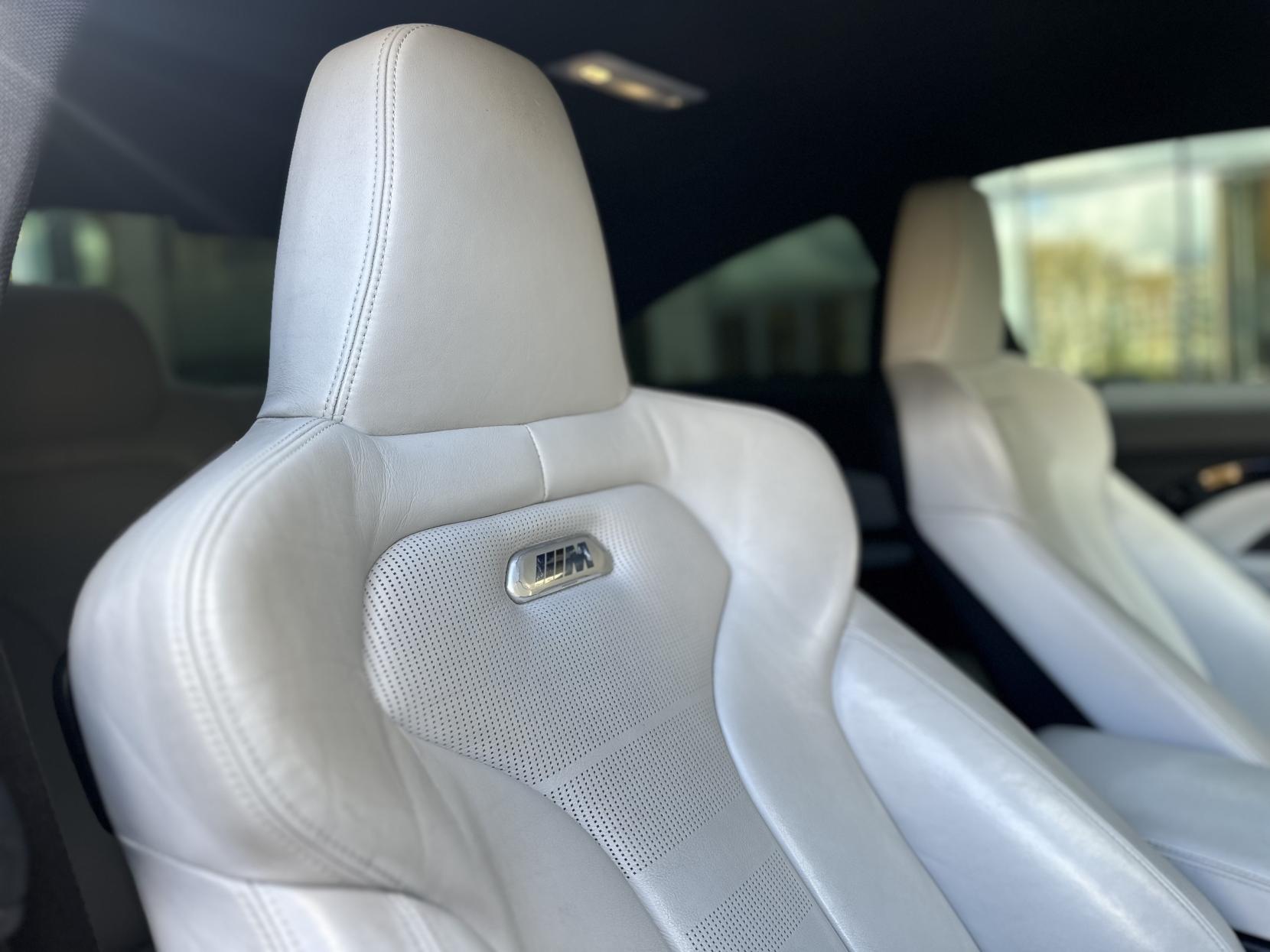 BMW M4 3.0 BiTurbo Coupe 2dr Petrol DCT Euro 6 (s/s) (431 ps)