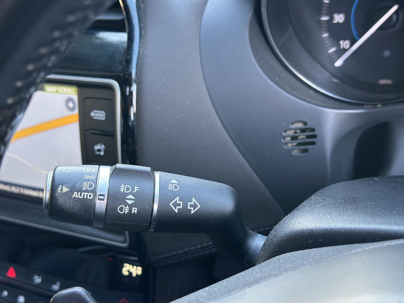 Jaguar F-PACE 2.0 D180 Portfolio SUV 5dr Diesel Auto AWD Euro 6 (s/s) (180 ps)