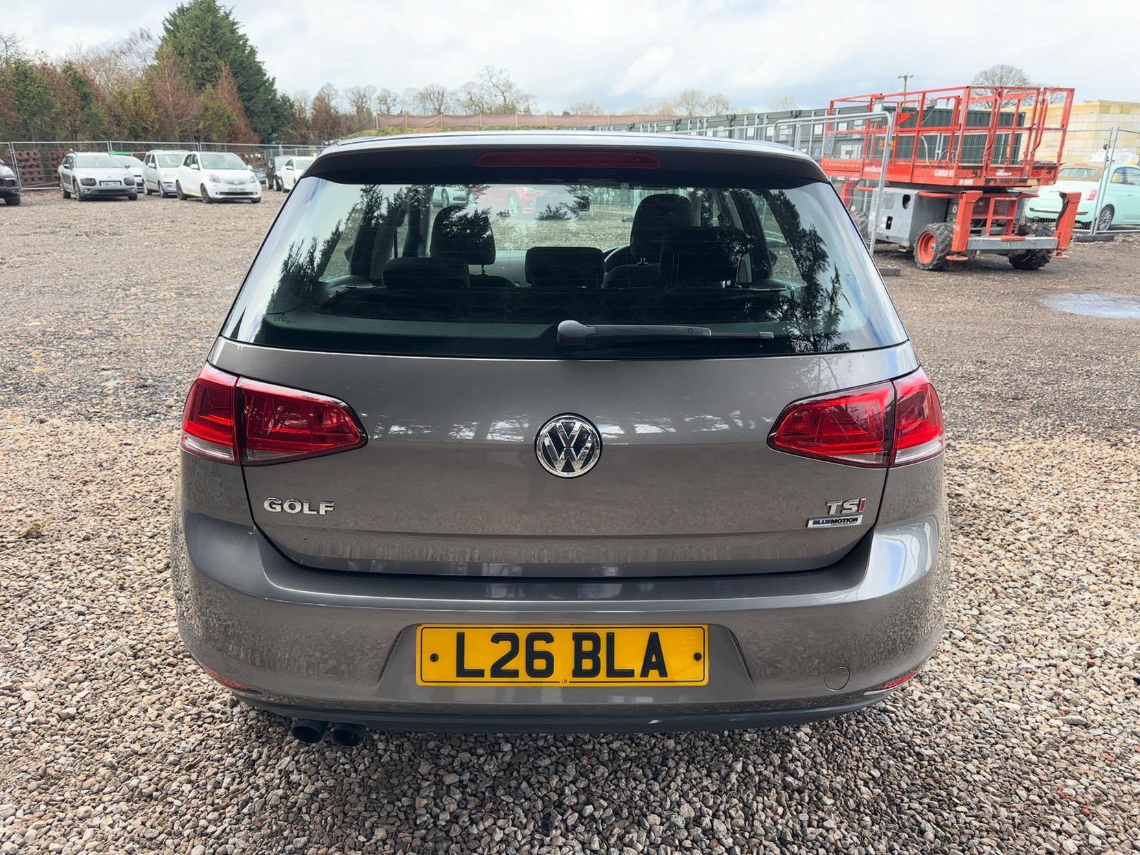 Volkswagen Golf 1.4 TSI BlueMotion Tech SE Hatchback 5dr Petrol DSG Euro 5 (s/s) (122 ps)