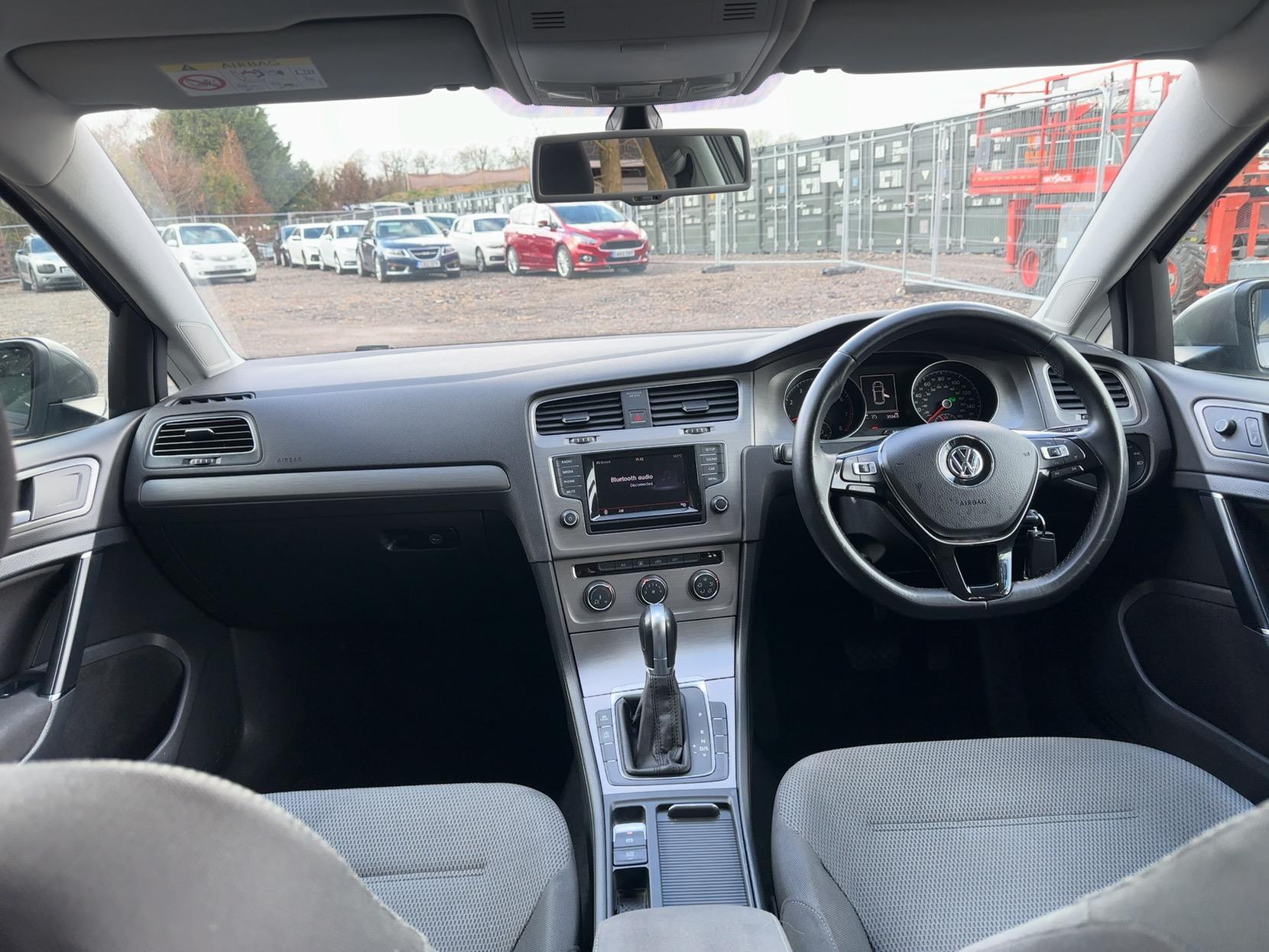 Volkswagen Golf 1.4 TSI BlueMotion Tech SE Hatchback 5dr Petrol DSG Euro 5 (s/s) (122 ps)