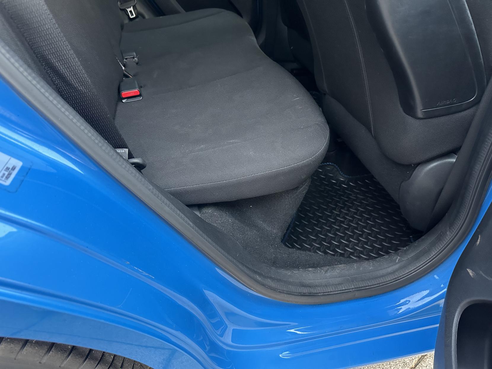 Peugeot 108 1.0 Active Hatchback 5dr Petrol 2 Tronic Euro 6 (68 ps)