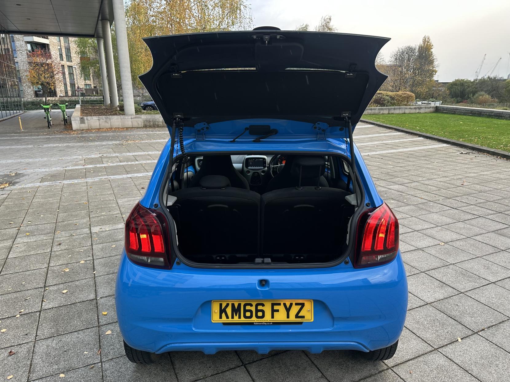 Peugeot 108 1.0 Active Hatchback 5dr Petrol 2 Tronic Euro 6 (68 ps)