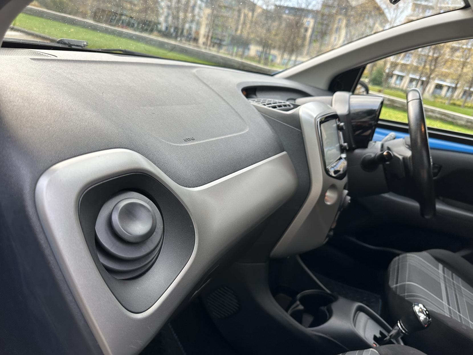 Peugeot 108 1.0 Active Hatchback 5dr Petrol 2 Tronic Euro 6 (68 ps)