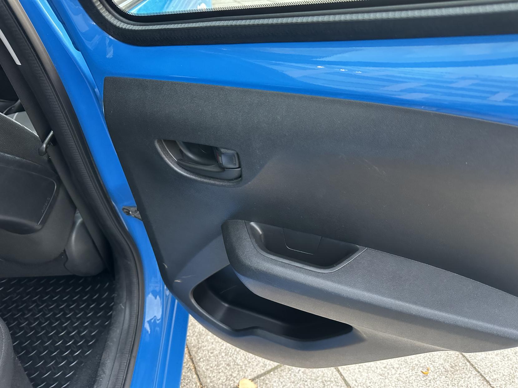 Peugeot 108 1.0 Active Hatchback 5dr Petrol 2 Tronic Euro 6 (68 ps)