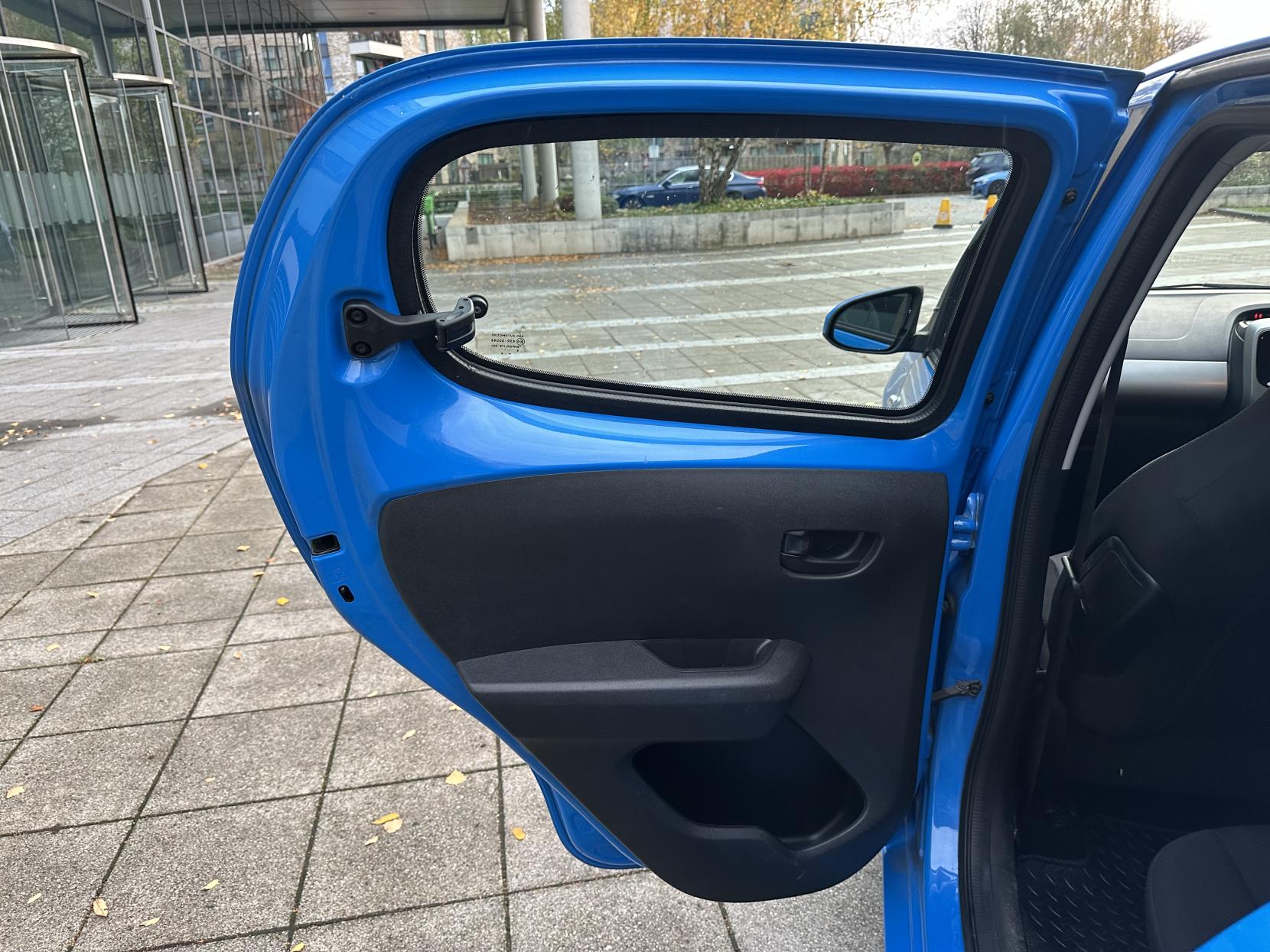 Peugeot 108 1.0 Active Hatchback 5dr Petrol 2 Tronic Euro 6 (68 ps)