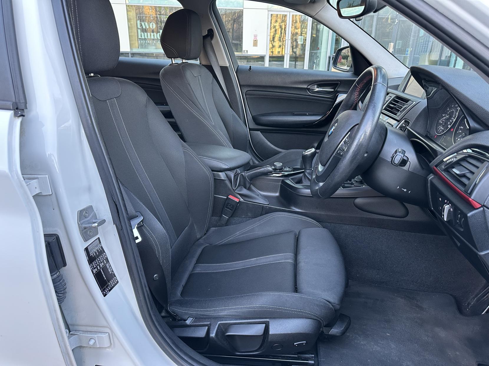 BMW 1 Series 2.0 118d Sport Hatchback 5dr Diesel Manual Euro 6 (s/s) (150 ps)