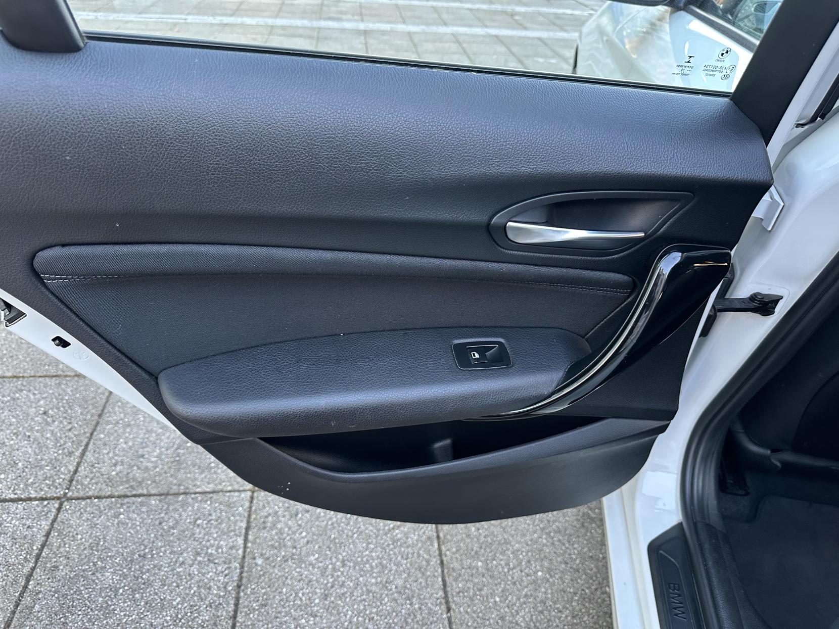 BMW 1 Series 2.0 118d Sport Hatchback 5dr Diesel Manual Euro 6 (s/s) (150 ps)