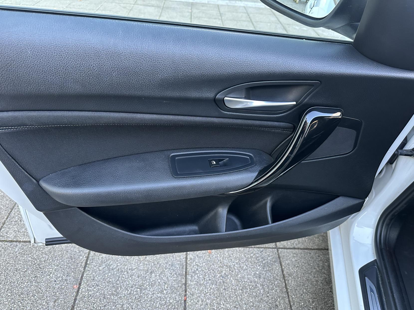 BMW 1 Series 2.0 118d Sport Hatchback 5dr Diesel Manual Euro 6 (s/s) (150 ps)