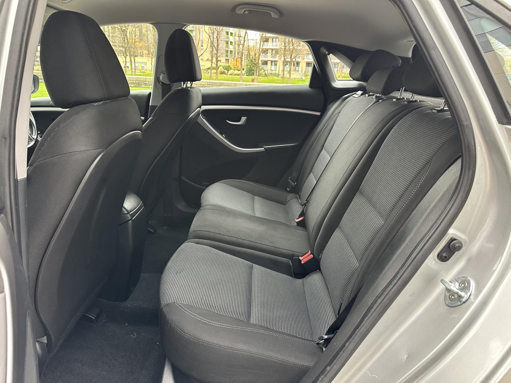 Hyundai i30 1.4 Active Hatchback 5dr Petrol Manual Euro 5 (100 ps)