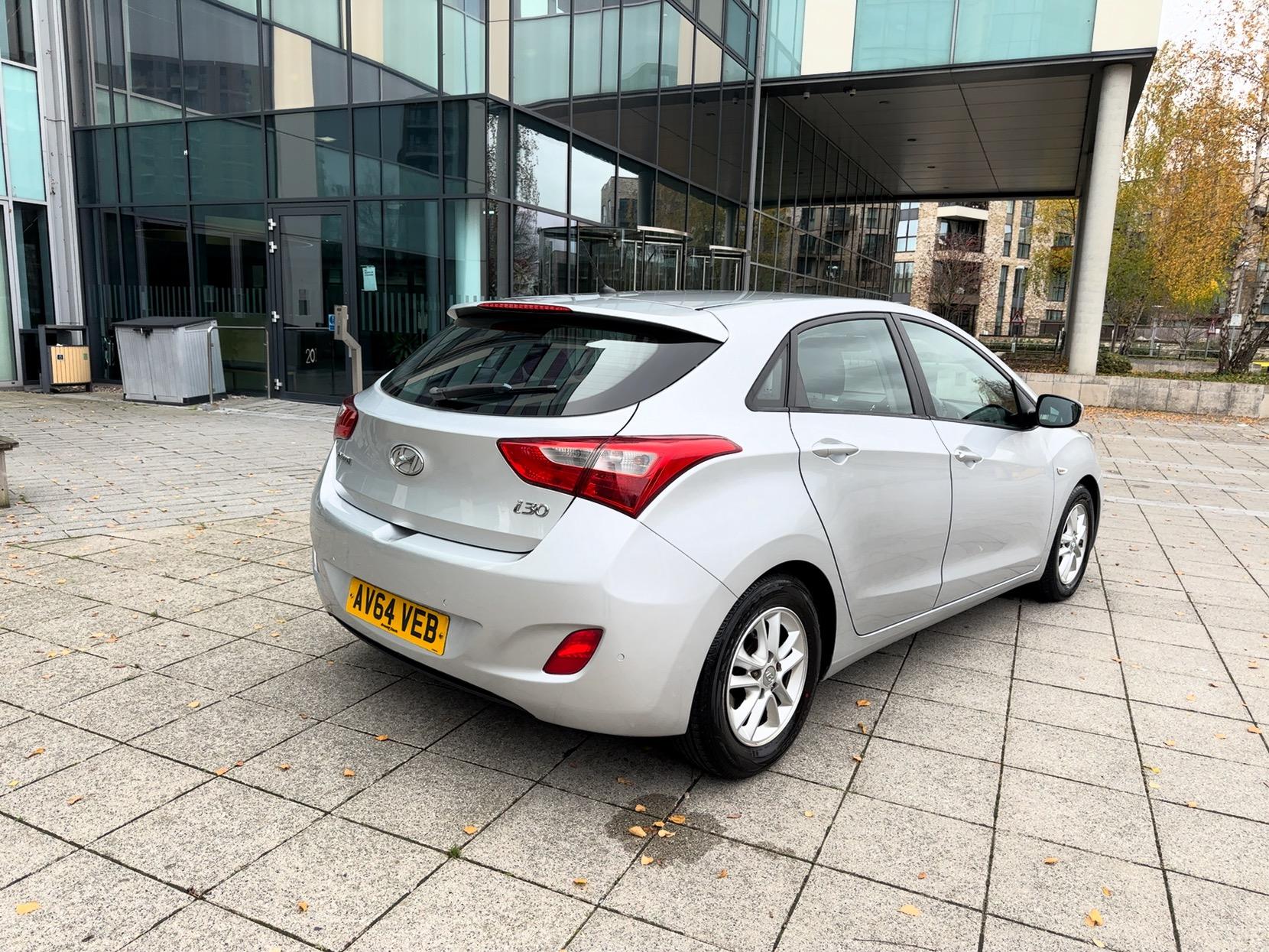 Hyundai i30 1.4 Active Hatchback 5dr Petrol Manual Euro 5 (100 ps)