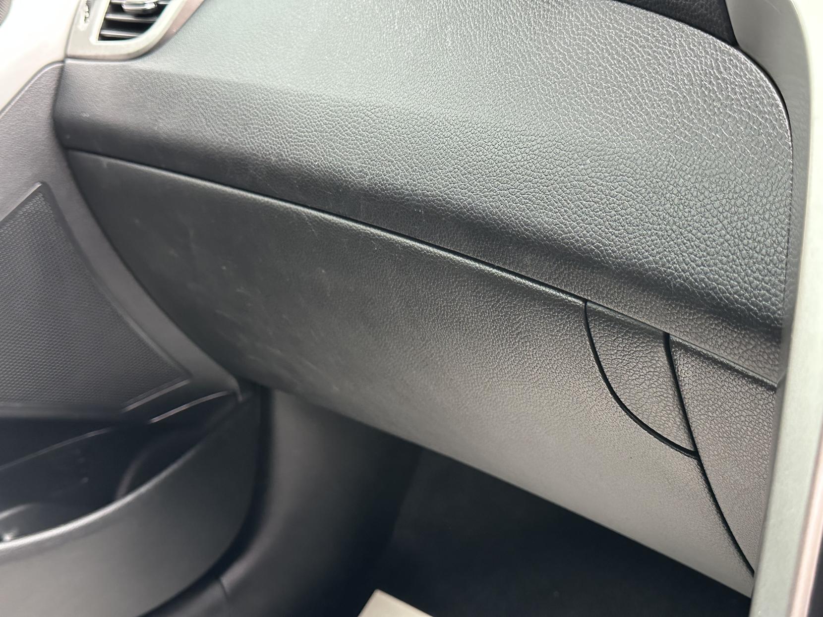 Hyundai i30 1.4 Active Hatchback 5dr Petrol Manual Euro 5 (100 ps)