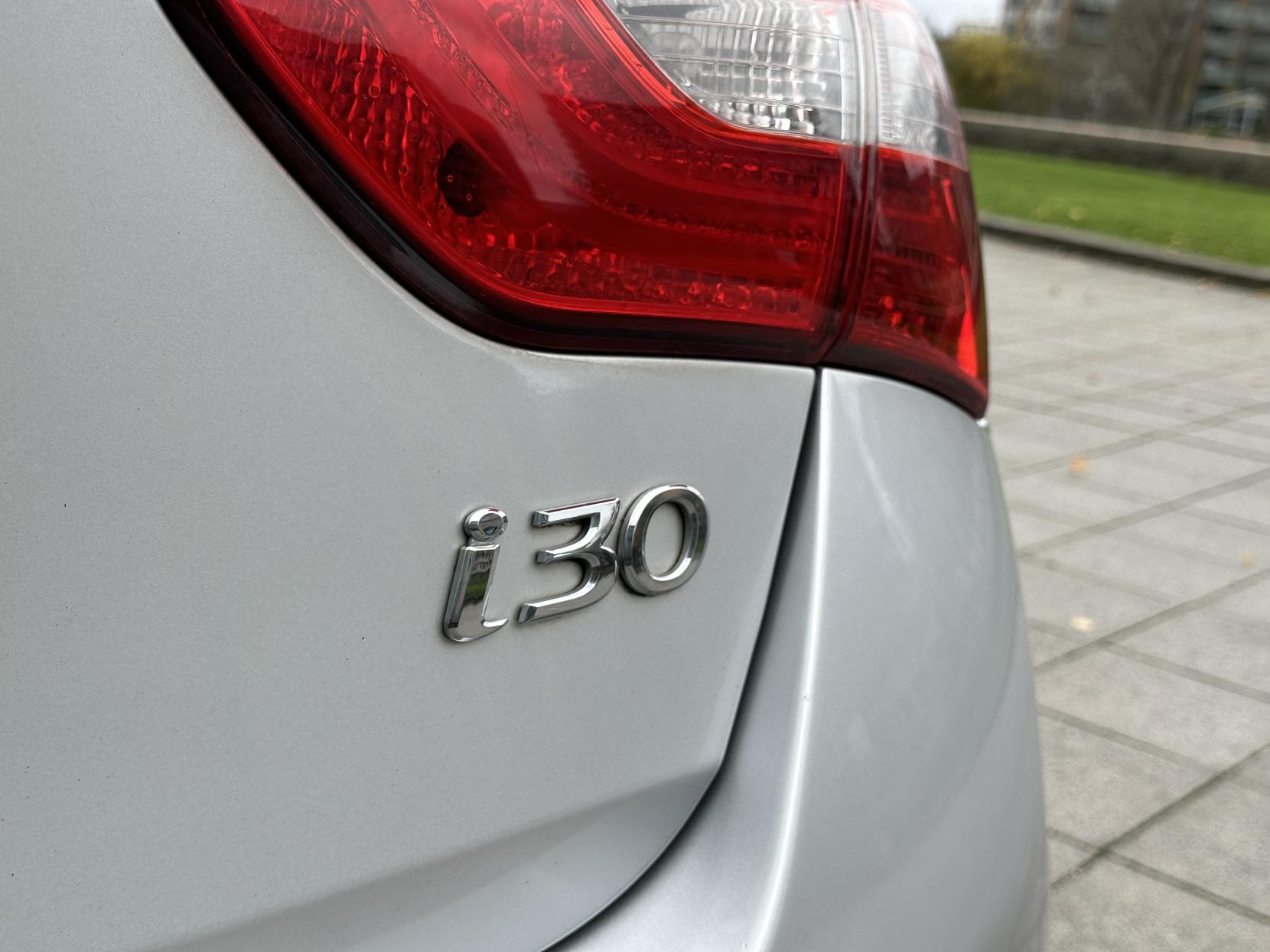 Hyundai i30 1.4 Active Hatchback 5dr Petrol Manual Euro 5 (100 ps)