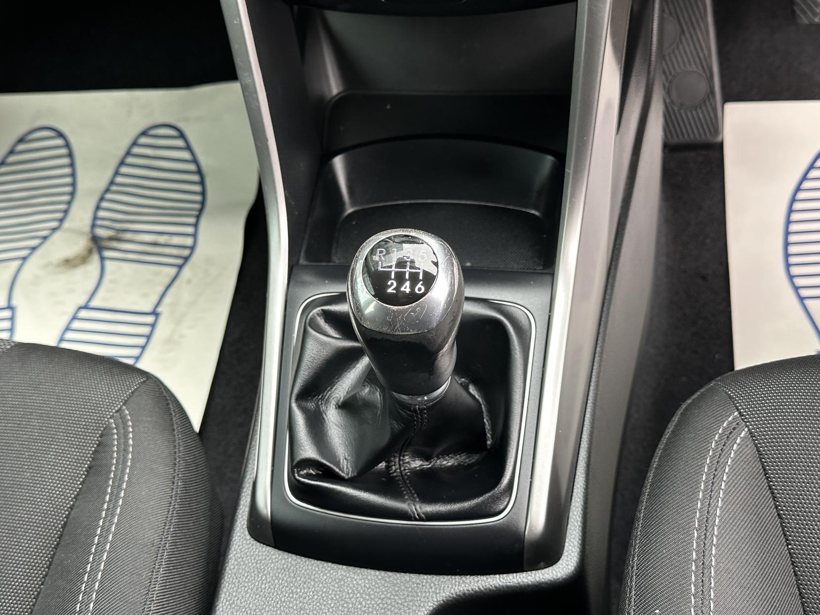 Hyundai i30 1.4 Active Hatchback 5dr Petrol Manual Euro 5 (100 ps)