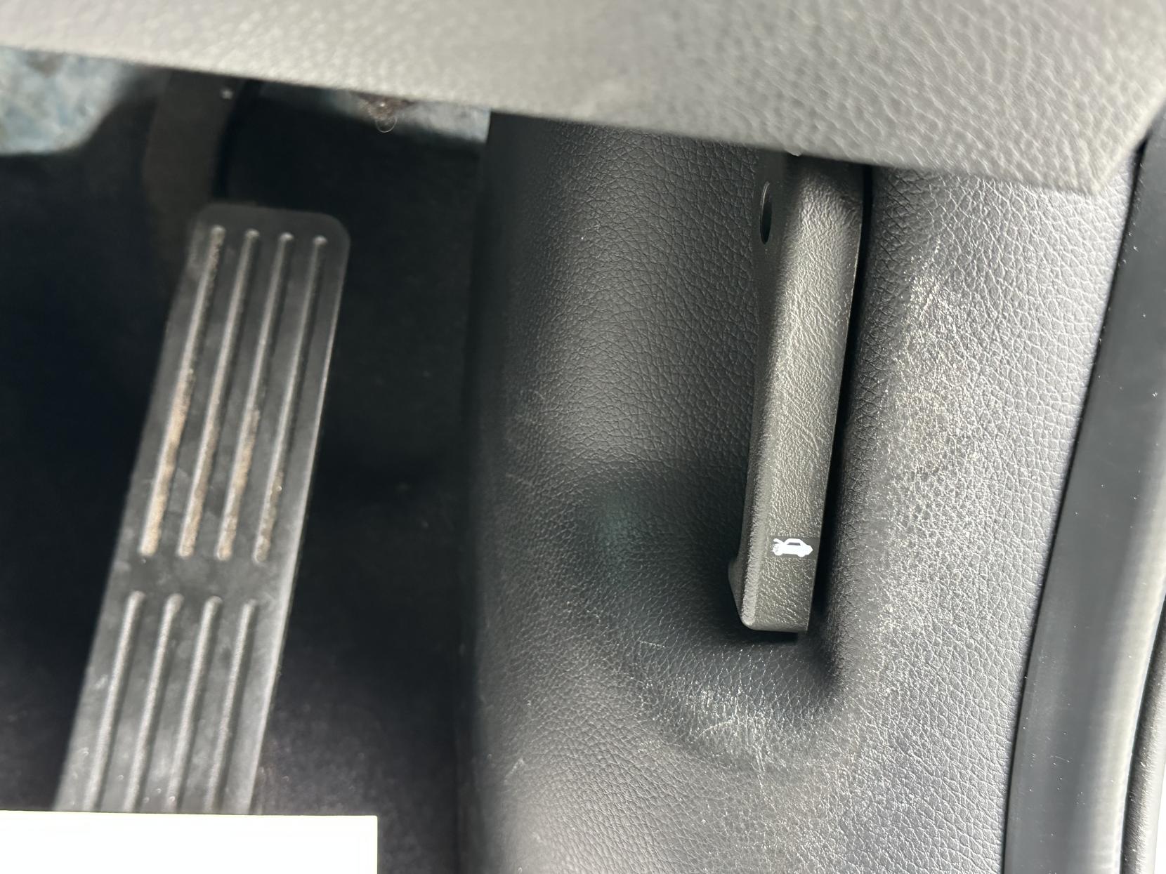 Hyundai i30 1.4 Active Hatchback 5dr Petrol Manual Euro 5 (100 ps)