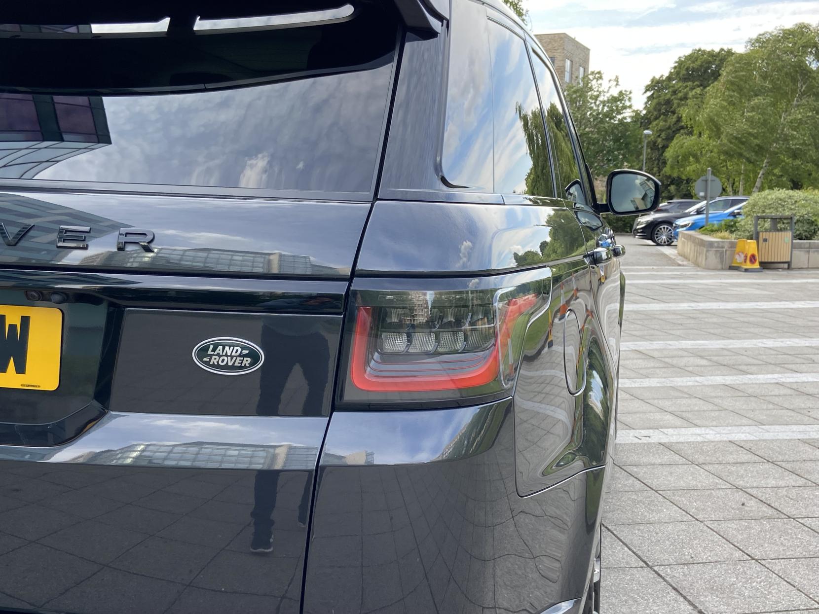 Land Rover Range Rover Sport 2.0 P400e 13.1kWh GPF Autobiography Dynamic SUV 5dr Petrol Plug-in Hybrid Auto 4WD Euro 6 (s/s) (404 ps)
