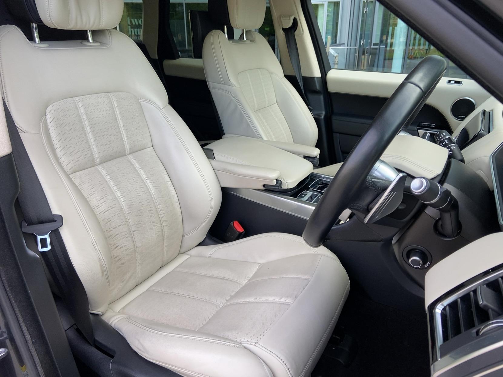 Land Rover Range Rover Sport 2.0 P400e 13.1kWh GPF Autobiography Dynamic SUV 5dr Petrol Plug-in Hybrid Auto 4WD Euro 6 (s/s) (404 ps)