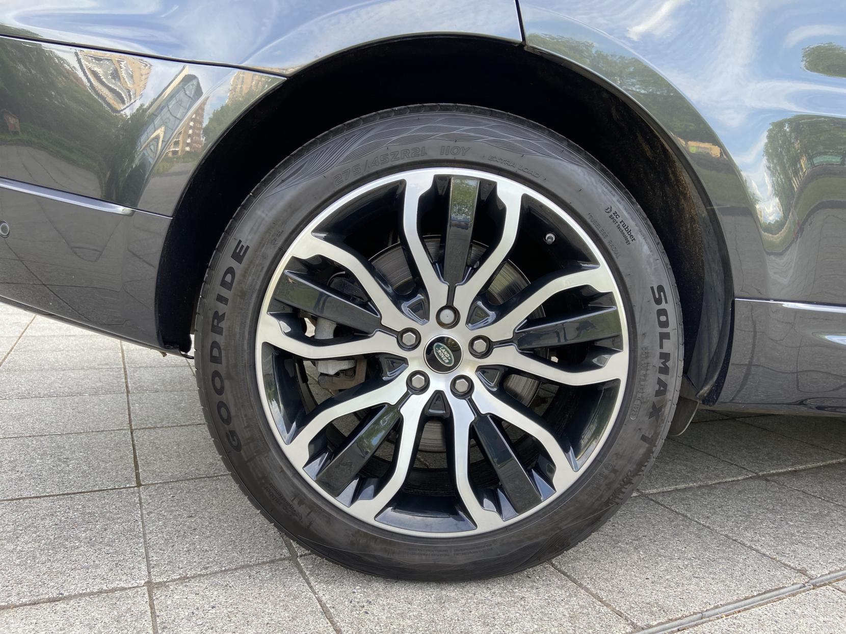 Land Rover Range Rover Sport 2.0 P400e 13.1kWh GPF Autobiography Dynamic SUV 5dr Petrol Plug-in Hybrid Auto 4WD Euro 6 (s/s) (404 ps)