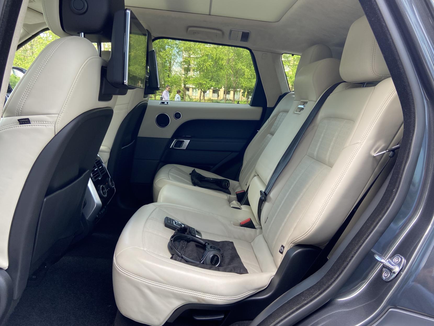 Land Rover Range Rover Sport 2.0 P400e 13.1kWh GPF Autobiography Dynamic SUV 5dr Petrol Plug-in Hybrid Auto 4WD Euro 6 (s/s) (404 ps)