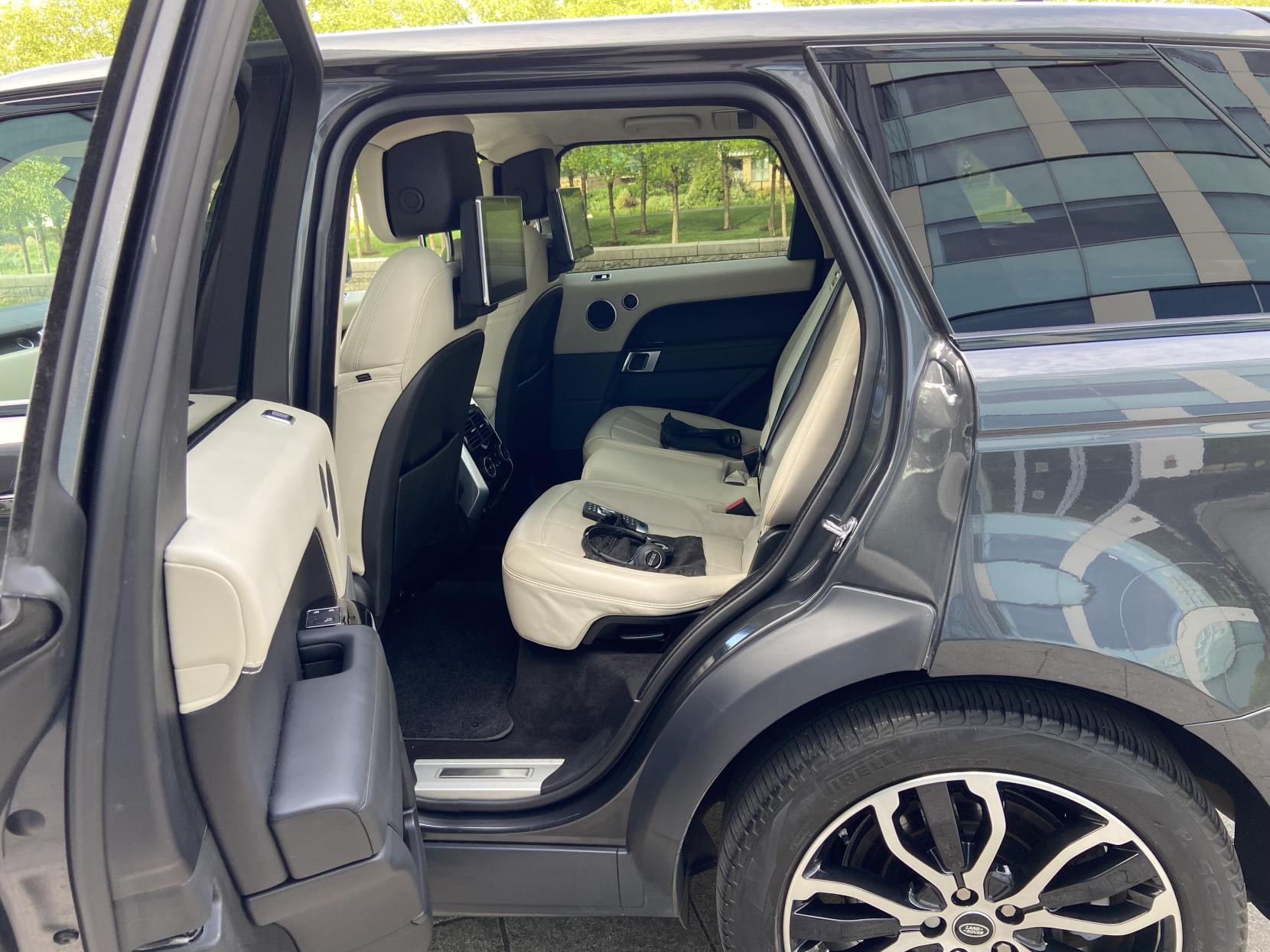 Land Rover Range Rover Sport 2.0 P400e 13.1kWh GPF Autobiography Dynamic SUV 5dr Petrol Plug-in Hybrid Auto 4WD Euro 6 (s/s) (404 ps)