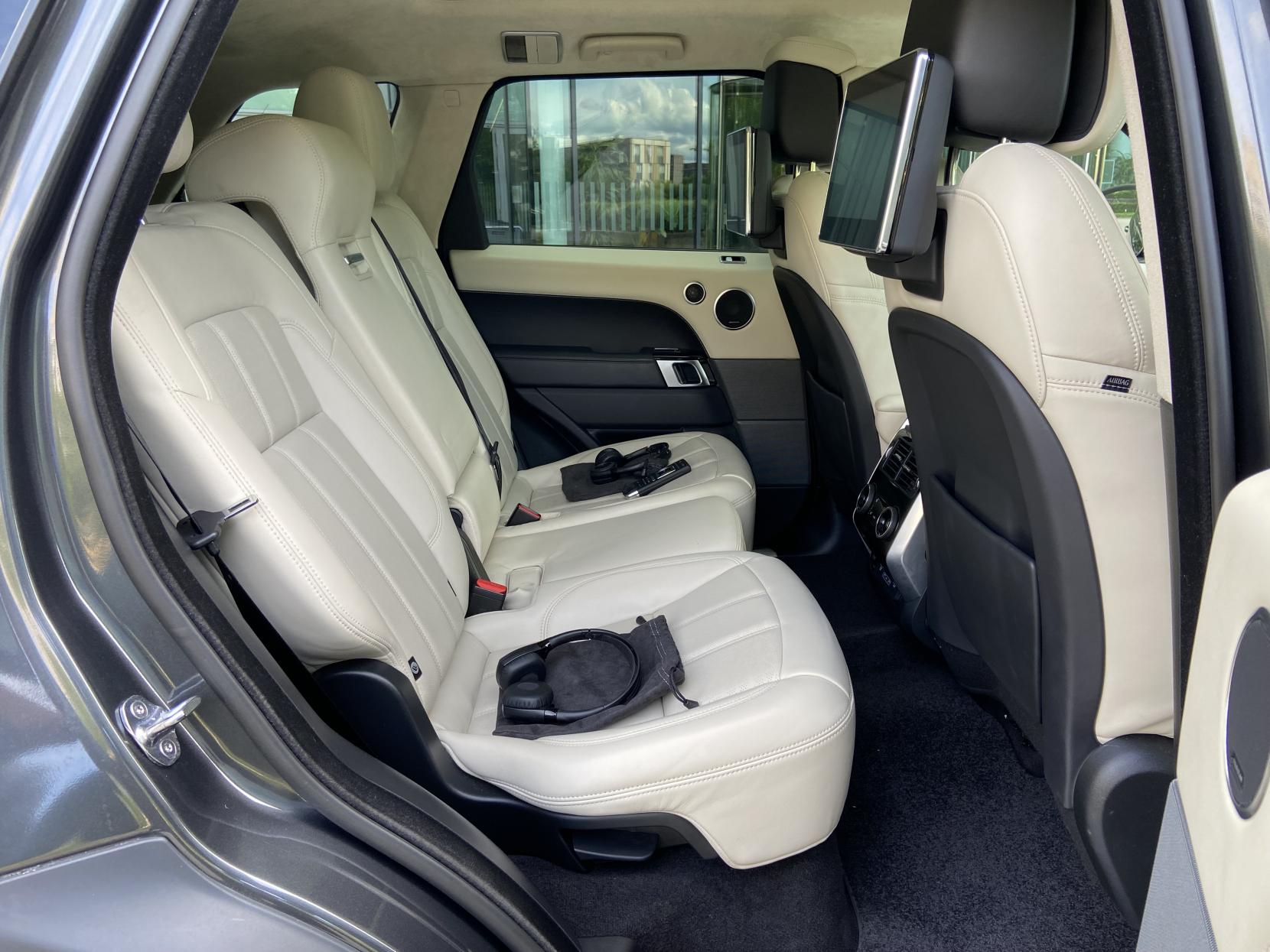 Land Rover Range Rover Sport 2.0 P400e 13.1kWh GPF Autobiography Dynamic SUV 5dr Petrol Plug-in Hybrid Auto 4WD Euro 6 (s/s) (404 ps)