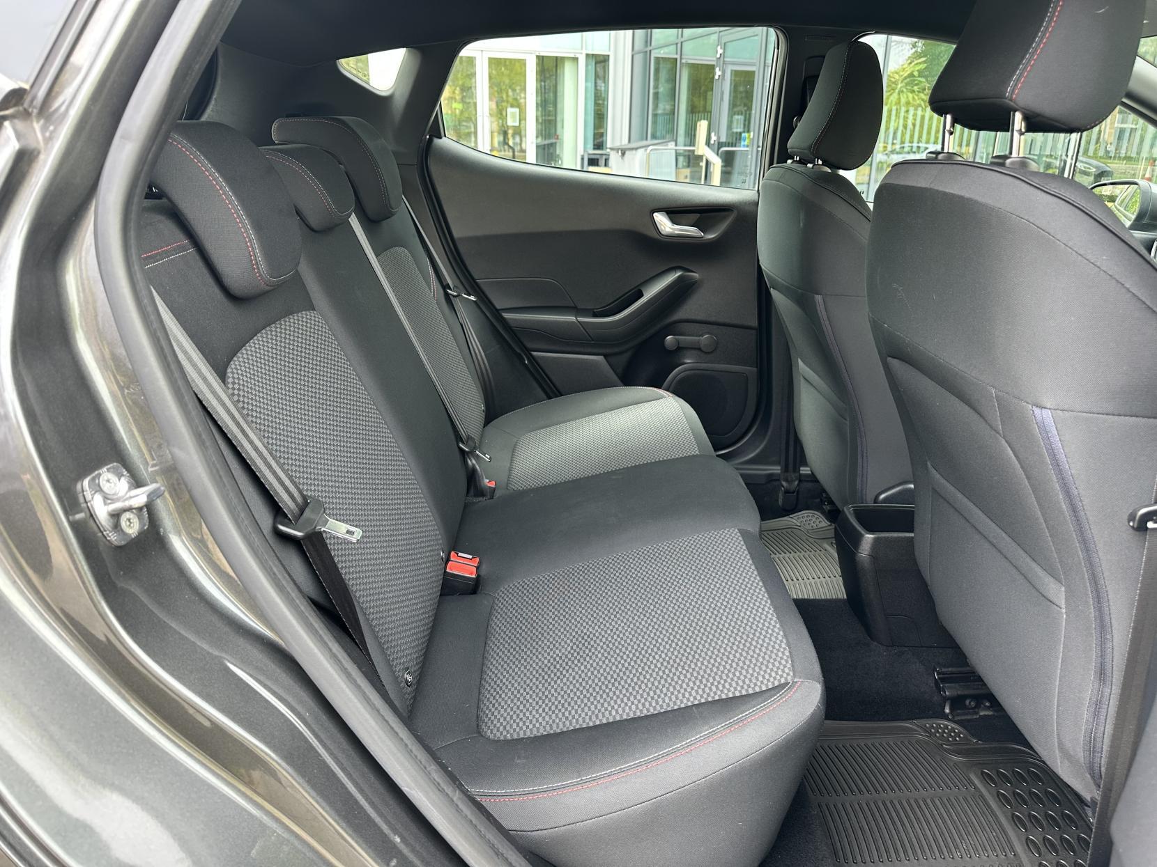 Ford Fiesta 1.0T EcoBoost ST-Line Hatchback 5dr Petrol Manual Euro 6 (s/s) (125 ps)