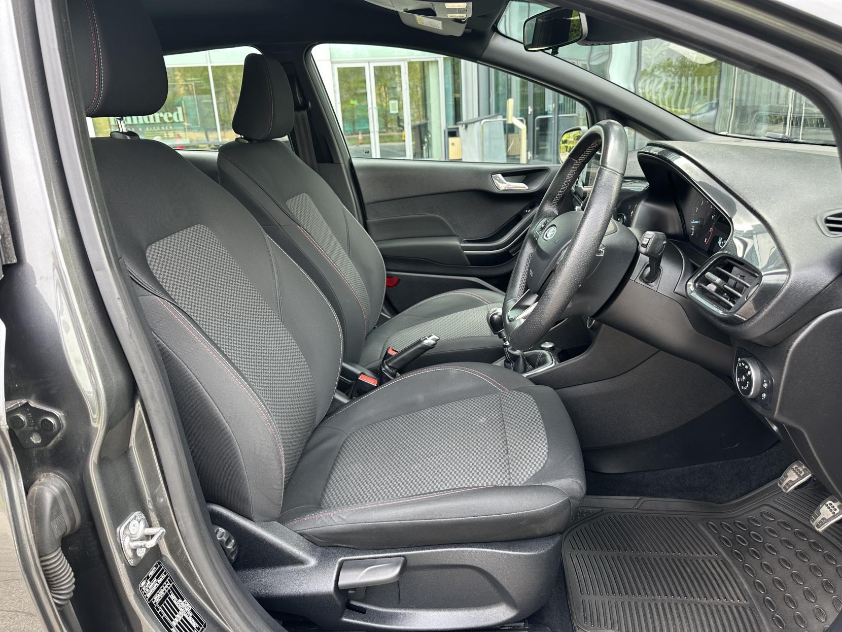 Ford Fiesta 1.0T EcoBoost ST-Line Hatchback 5dr Petrol Manual Euro 6 (s/s) (125 ps)