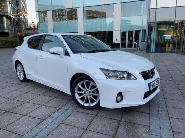 Lexus CT 1.8 200h SE-L Hatchback 5dr Petrol Hybrid CVT Euro 5 (s/s) (136 ps)