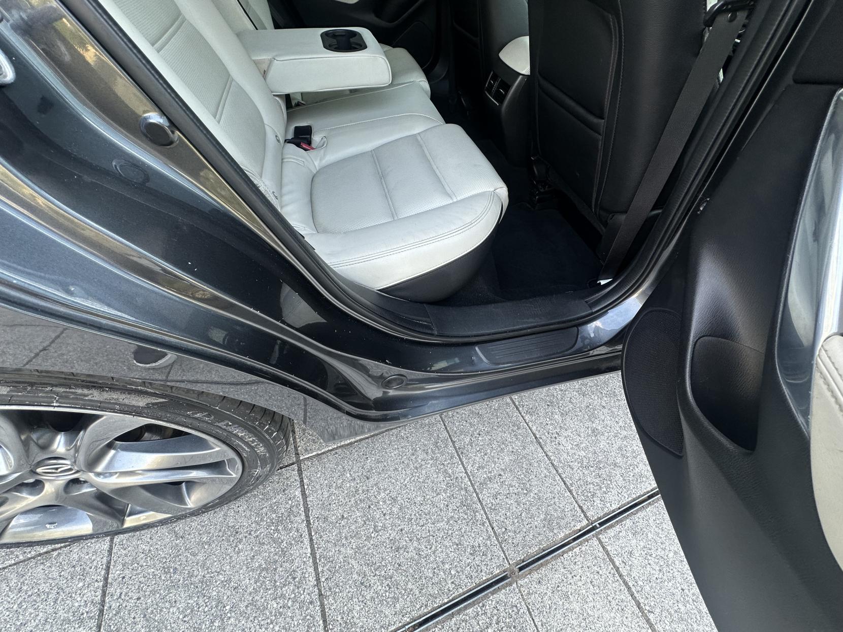 Mazda Mazda6 2.2 SKYACTIV-D Sport Nav Tourer 5dr Diesel Auto Euro 6 (s/s) (175 ps)