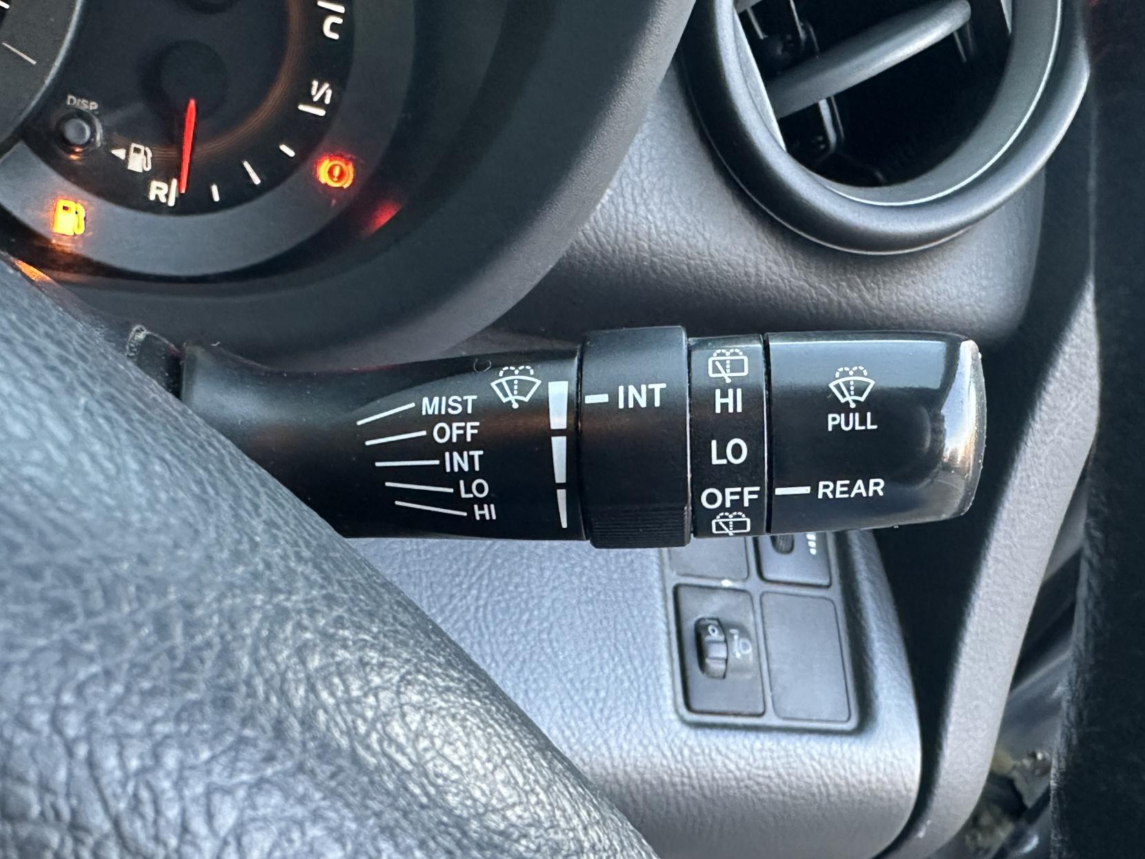 Toyota RAV4 2.0 XT3 SUV 5dr Petrol Automatic 4WD (212 g/km, 150 bhp)