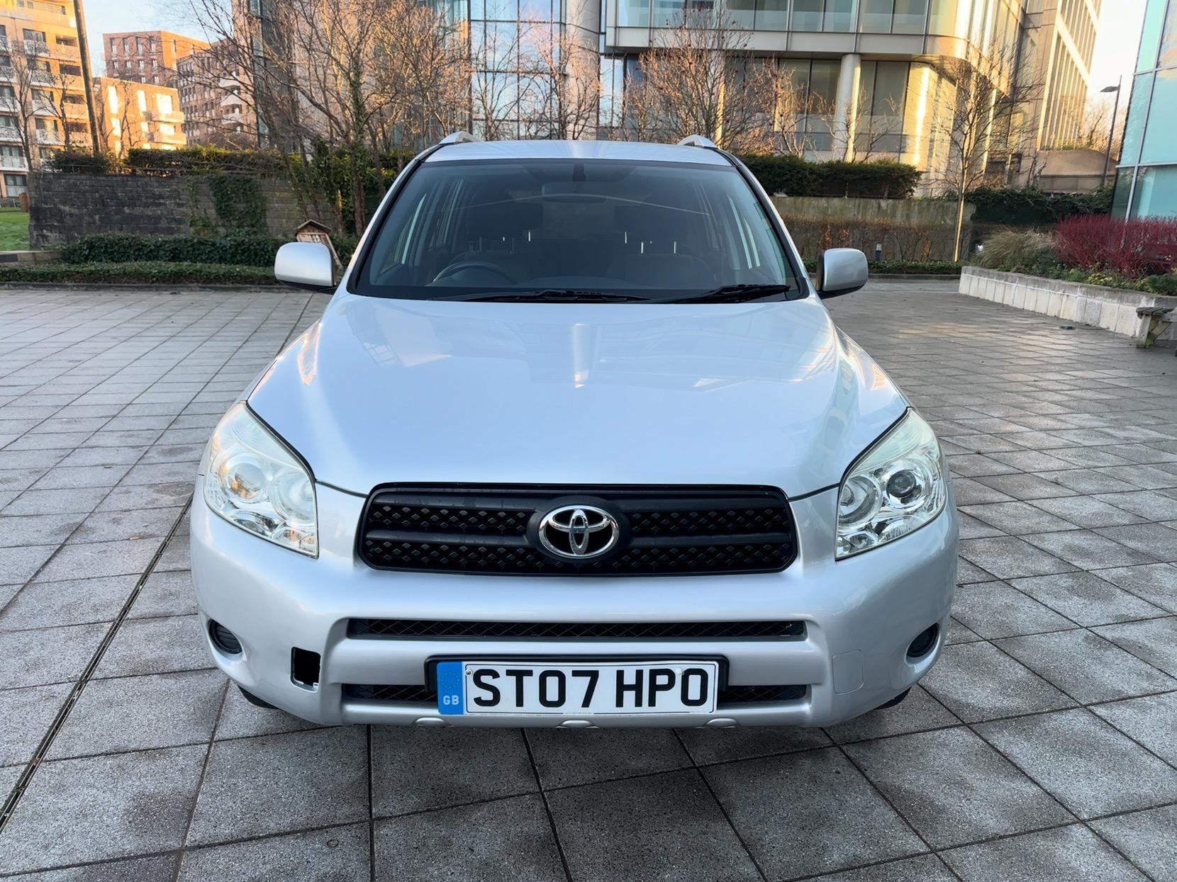 Toyota RAV4 2.0 XT3 SUV 5dr Petrol Automatic 4WD (212 g/km, 150 bhp)