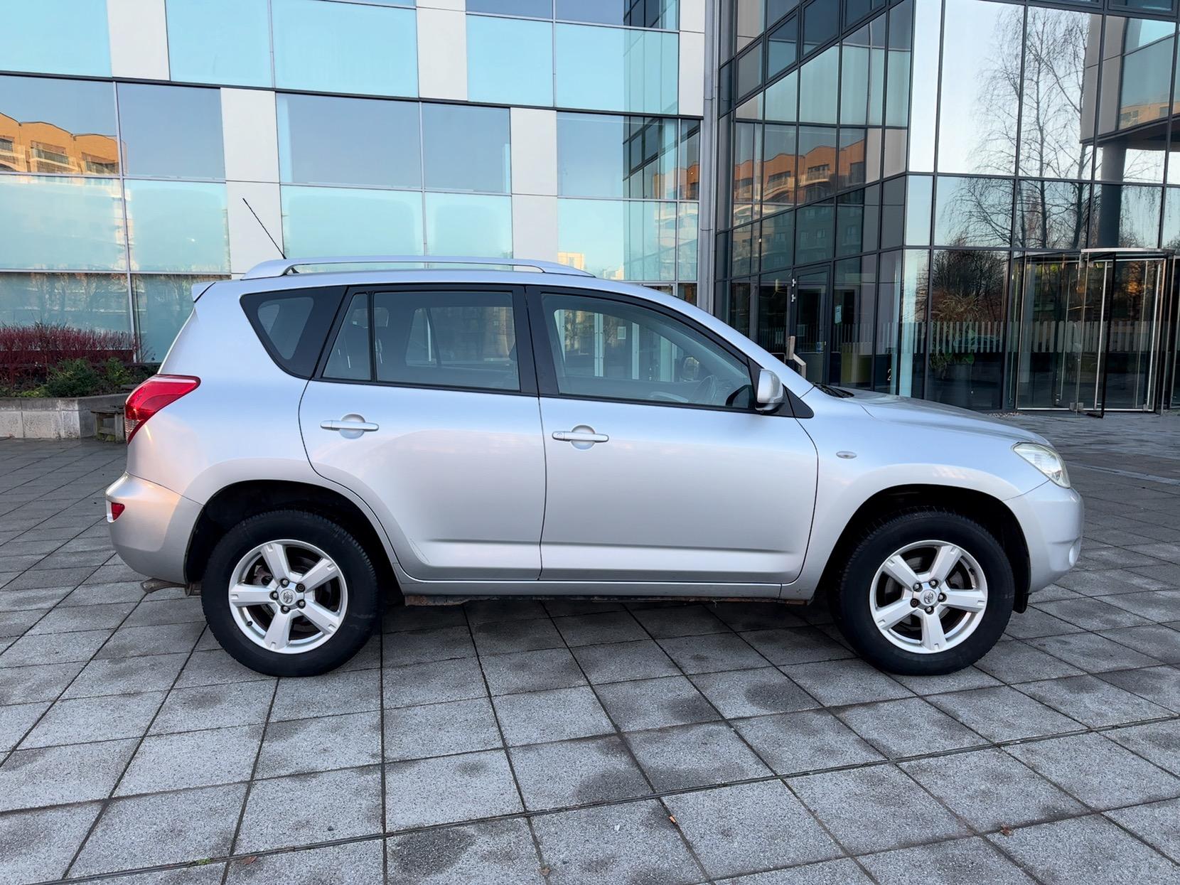 Toyota RAV4 2.0 XT3 SUV 5dr Petrol Automatic 4WD (212 g/km, 150 bhp)