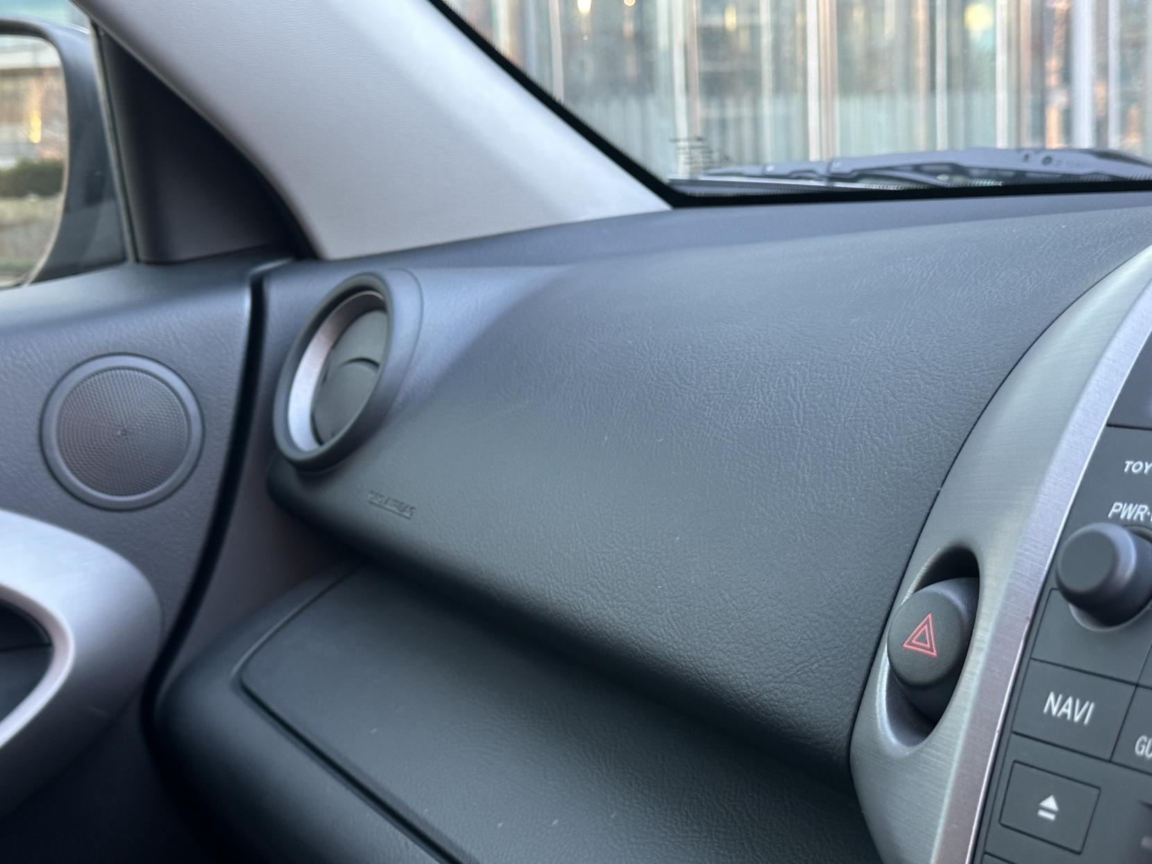 Toyota RAV4 2.0 XT3 SUV 5dr Petrol Automatic 4WD (212 g/km, 150 bhp)