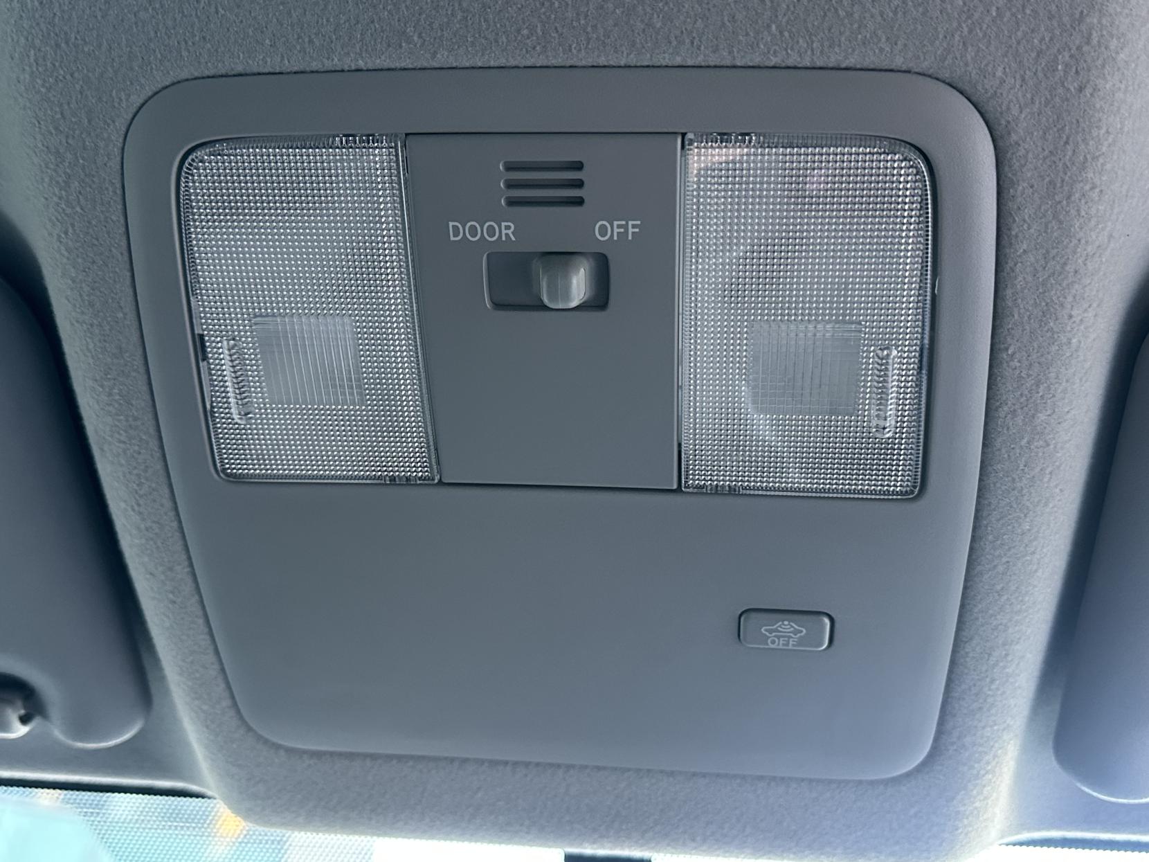 Toyota RAV4 2.0 XT3 SUV 5dr Petrol Automatic 4WD (212 g/km, 150 bhp)