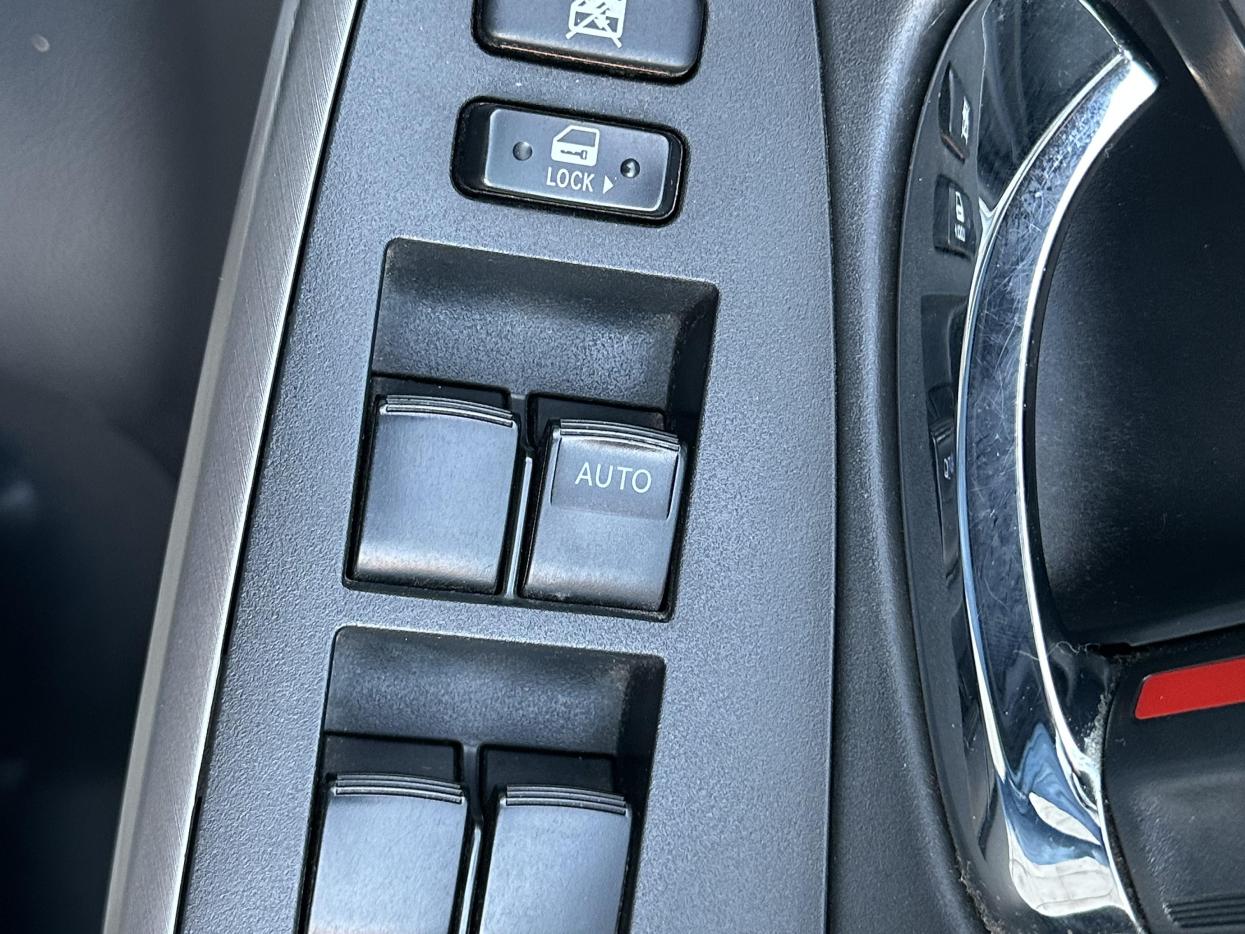 Toyota RAV4 2.0 XT3 SUV 5dr Petrol Automatic 4WD (212 g/km, 150 bhp)