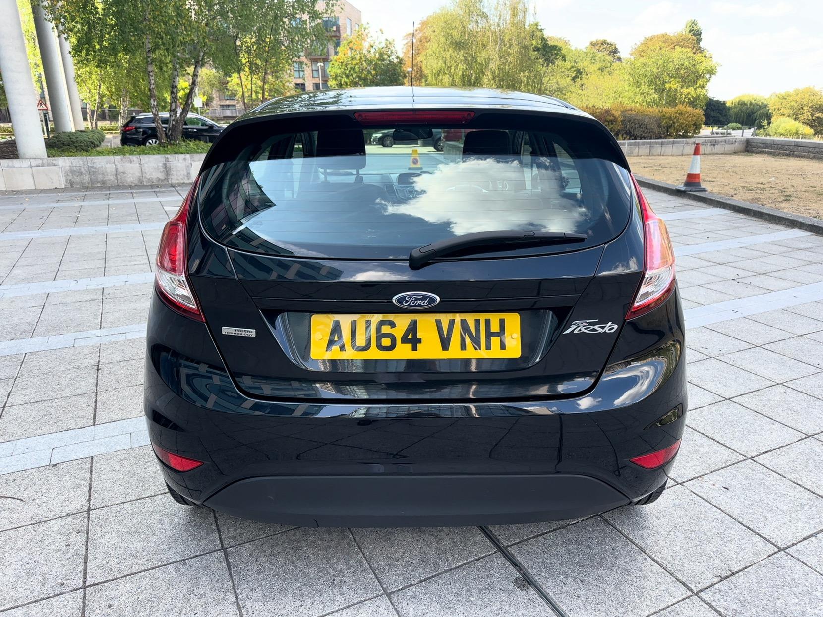 Ford Fiesta 1.0T EcoBoost Zetec Hatchback 5dr Petrol Manual Euro 5 (s/s) (100 ps)