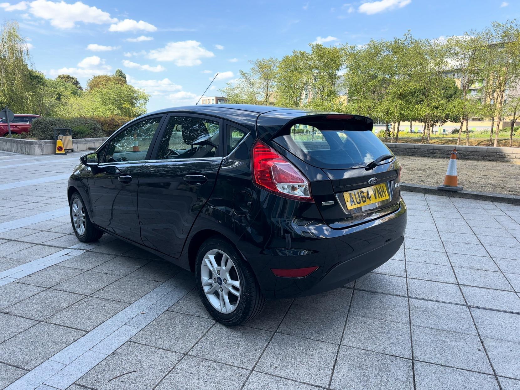 Ford Fiesta 1.0T EcoBoost Zetec Hatchback 5dr Petrol Manual Euro 5 (s/s) (100 ps)