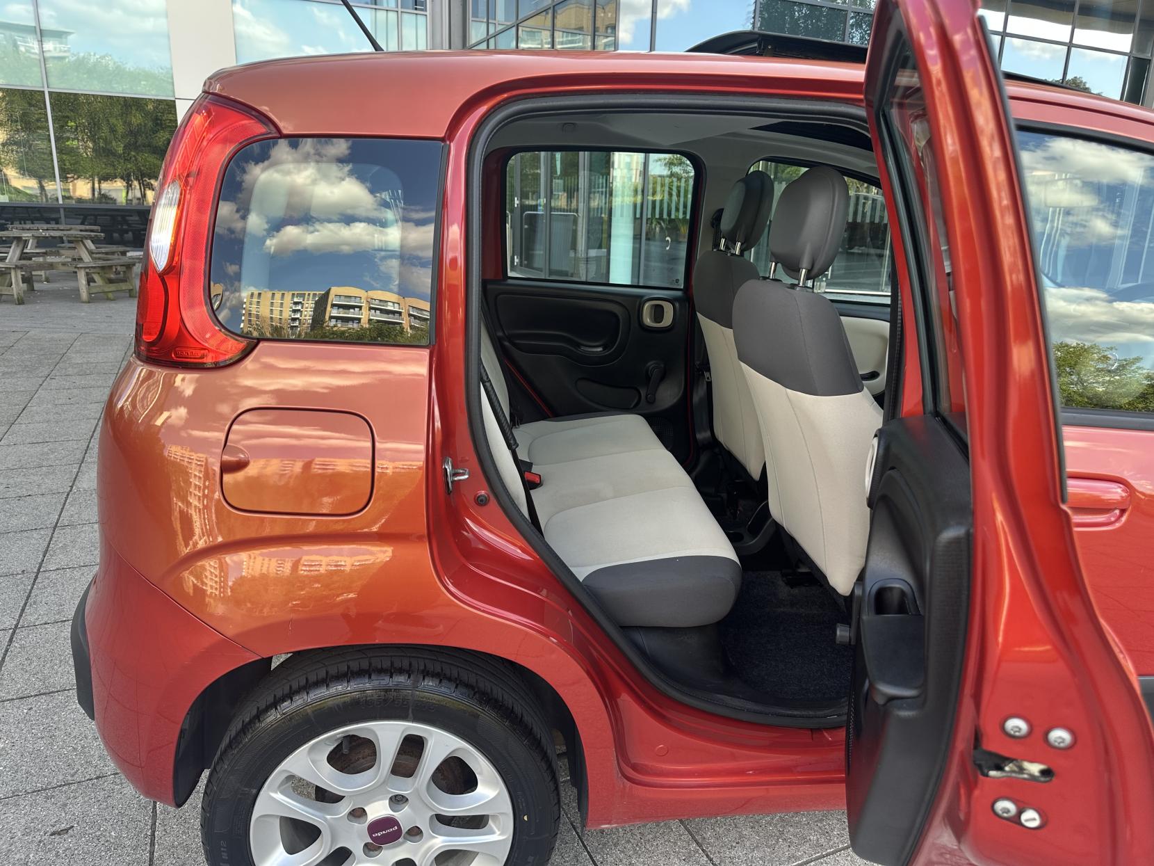 Fiat Panda 0.9 TwinAir Lounge Hatchback 5dr Petrol Manual Euro 5 (s/s) (85 bhp)