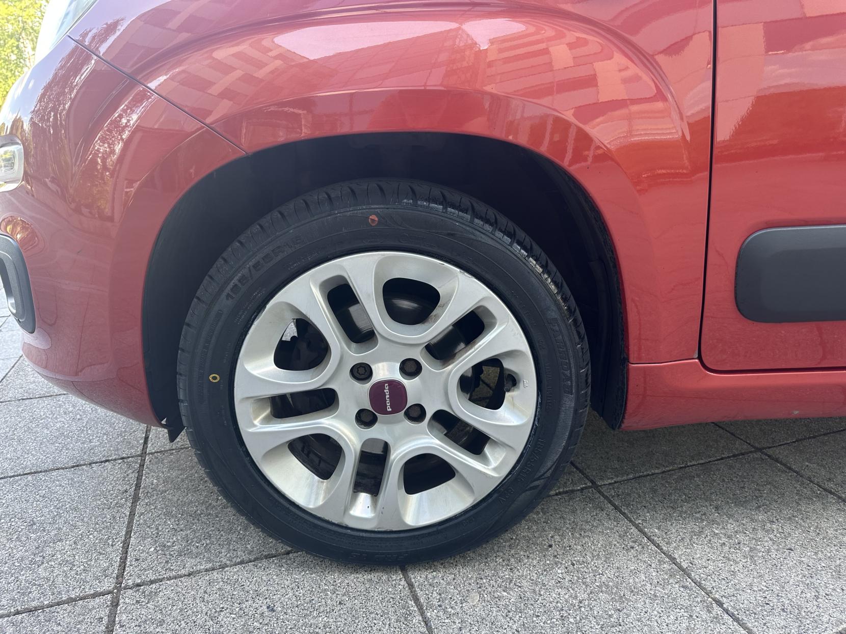 Fiat Panda 0.9 TwinAir Lounge Hatchback 5dr Petrol Manual Euro 5 (s/s) (85 bhp)